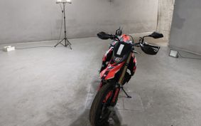DUCATI HYPERMOTARD 698 MONO RVE 2025 4B00AA