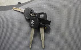 SUZUKI Vｽﾄﾛｰﾑ1000A 2019 VU51A