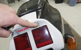 HONDA RVF400 2000 NC35