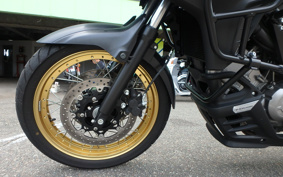 SUZUKI DL650 ( V-Strom 650 ) 2023 C733M