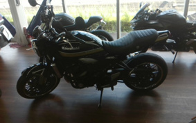 KAWASAKI Z900RS 2023 ZR900K