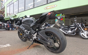 HONDA CBR1000RR-R FB 2020 SC82