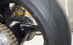HONDA CBR900RR 3 2000