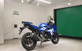 SUZUKI GSX250 R 2025