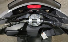 YAMAHA MAXAM 250 SG17J