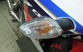HONDA CBR250R A MC41