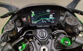 KAWASAKI  NINJA H2 SX ZXT02P