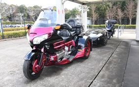 HONDA GL 1800 GOLD WING  TRIKE 2002