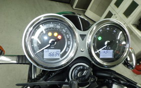 TRIUMPH BONNEVILLE T100 2016