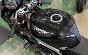 TRIUMPH DAYTONA MOTO 2 765 2020 HDA214