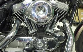 HARLEY XL1200C 2004