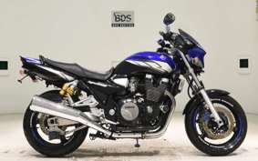 YAMAHA XJR1300 2004 RP03J