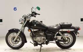 SUZUKI GZ250 Marauder