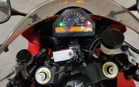 HONDA CBR1000RR SC57