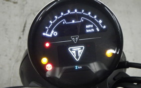 TRIUMPH TRIDENT 660 2026