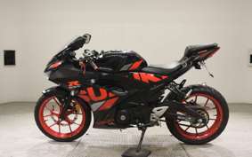 SUZUKI GSX-R125 DL33B