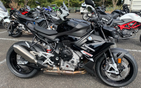 BMW S1000R 2026 0P31