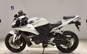 HONDA CBR600RR GEN 3 2008 PC40