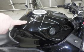 YAMAHA YZF-R3 2020 RH13J