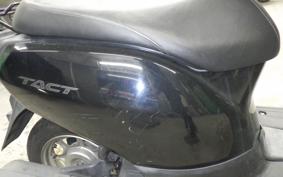 HONDA TACT-4ﾍﾞｰｼｯｸ AF79