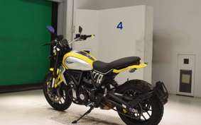 DUCATI SCRAMBLER ICON 2024