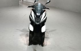 YAMAHA TRICITY 125 SE82J