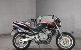 HONDA HORNET250 MC31