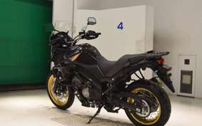 SUZUKI Vｽﾄﾛｰﾑ650XTA 2025 C733M