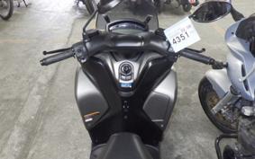 YAMAHA TRICITY 125 2025 SEK1J
