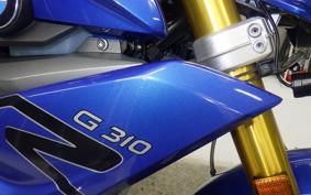 BMW G310R 2017