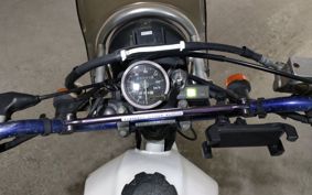 SUZUKI DJEBEL200 SH42A