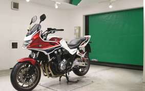 HONDA CB1300SB SUPER BOLDOR 2020 SC54