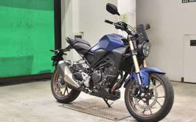 HONDA CB250RA 1998 MC52