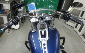 HARLEY FLBS 1870 2018