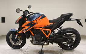 KTM 1290 SUPER DUKE R 2021