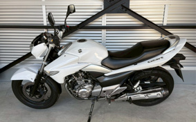 SUZUKI GSR250 GJ55D