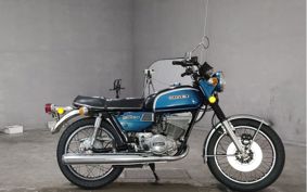 SUZUKI GT250 GT250B