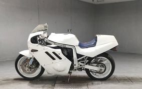 SUZUKI GSX-R750 GR77C
