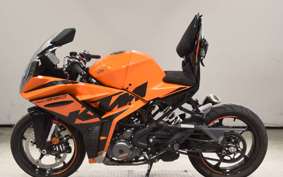 KTM 390 RC 2025