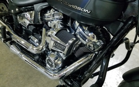 HARLEY FXBR 2023 YEZ