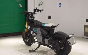 BMW CE02