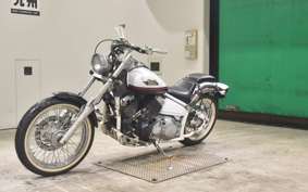 YAMAHA DRAGSTAR 400 2000 VH01J