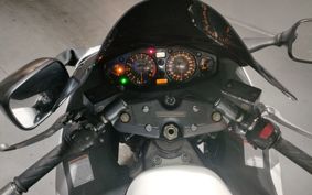 SUZUKI GSX1300R HAYABUSA 1999 GW71A