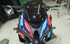 BMW M1000XR M Package 2025