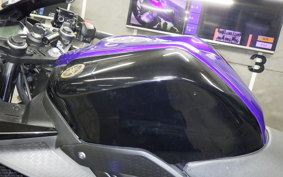 YAMAHA YZF-R15 2013