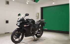 HONDA CBR125R JC50
