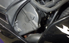 YAMAHA YZF-R6 2003