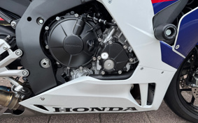 HONDA CBR1000RR-R FB SP 2023 SC82