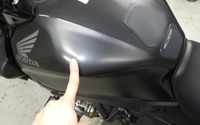 HONDA CB650R 2025 RH17