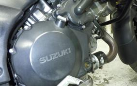 SUZUKI Vｽﾄﾛｰﾑ1000A 2014 VU51A